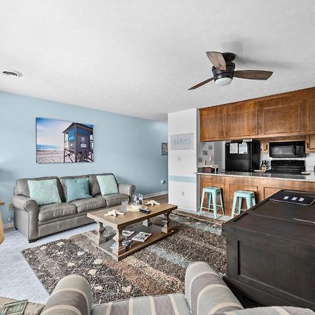Salty Air Retreat Myrtle Beach Exterior foto